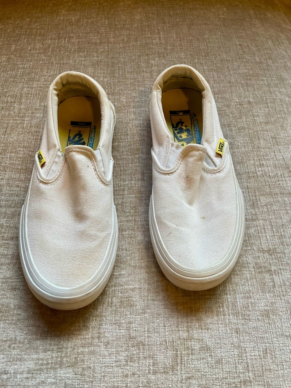 Vans - Picture 3 of 6